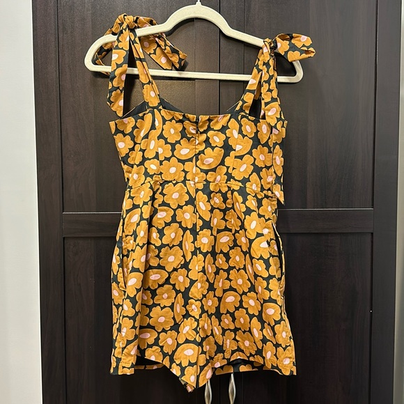 NWT Anthropologie Hutch Daisy Floral Print Corset Romper Size 2 - Picture 9 of 11